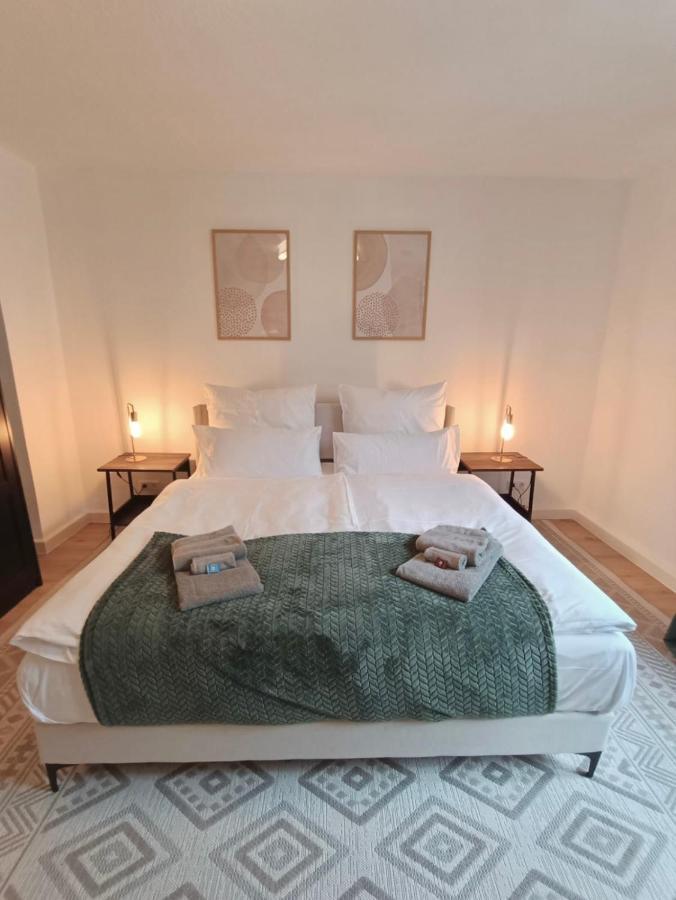 Bright And Central With 2 Beds Incl Workspace Bochum Exterior foto