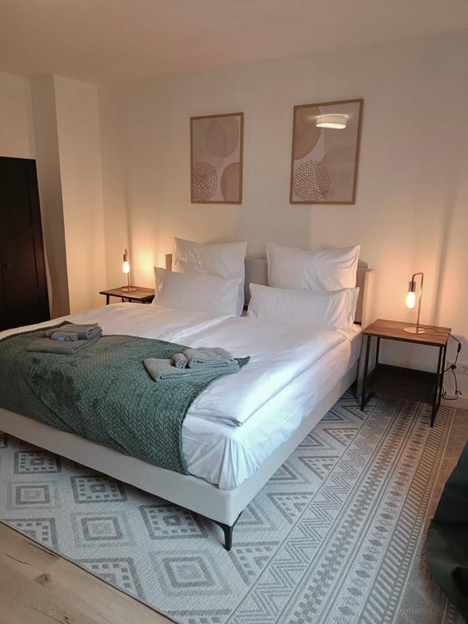Bright And Central With 2 Beds Incl Workspace Bochum Exterior foto