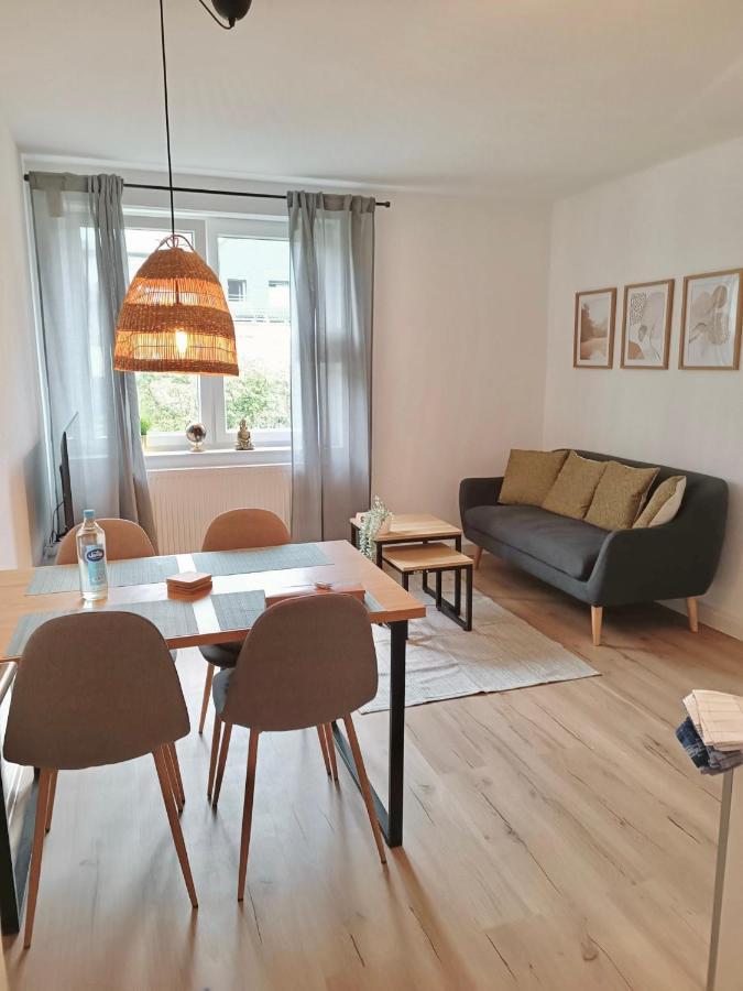 Bright And Central With 2 Beds Incl Workspace Bochum Exterior foto
