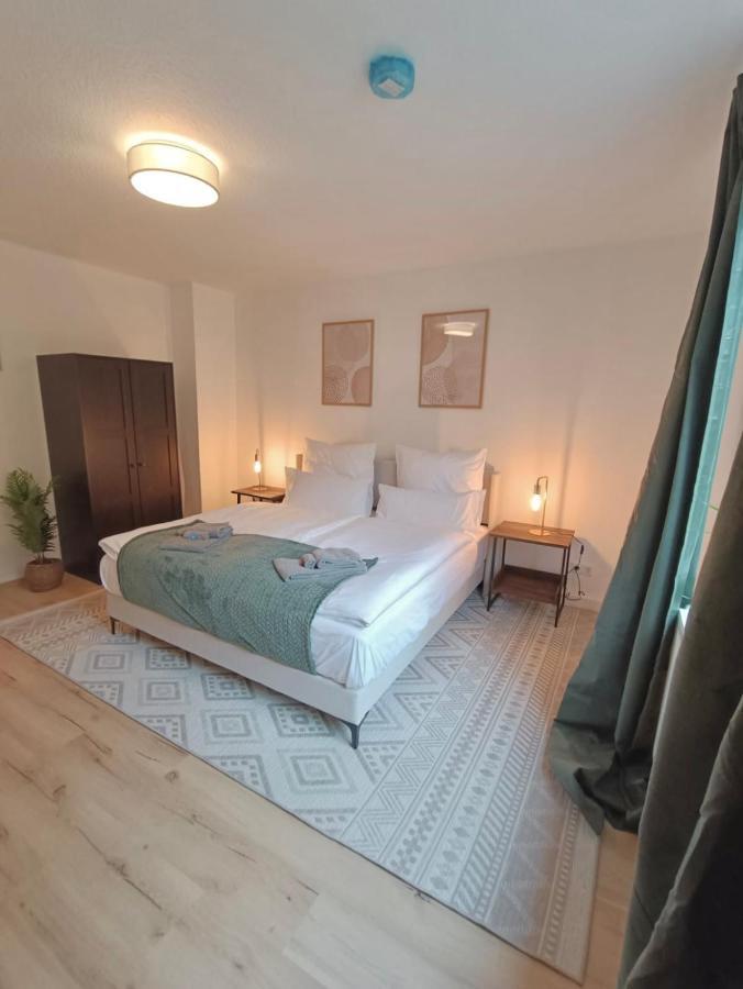 Bright And Central With 2 Beds Incl Workspace Bochum Exterior foto